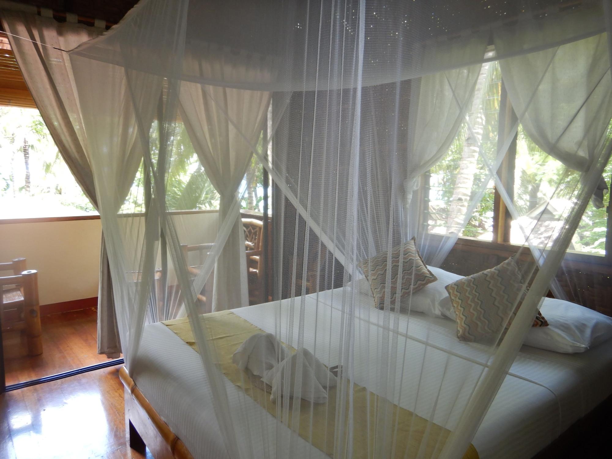 Camiguin Volcan Beach Eco Retreat & Dive Resort Мамбаджао Екстериор снимка