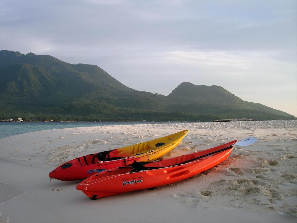 Camiguin Volcan Beach Eco Retreat & Dive Resort Мамбаджао Екстериор снимка