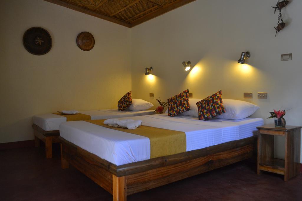Camiguin Volcan Beach Eco Retreat & Dive Resort Мамбаджао Екстериор снимка